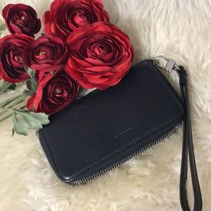 100Leather Wristlet Purse NWT